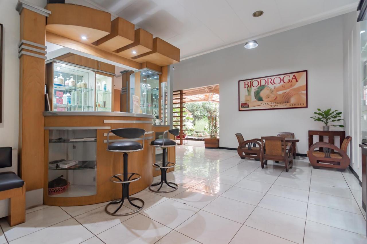 Imelda Residence Setrasari Redpartner Bandung Dış mekan fotoğraf