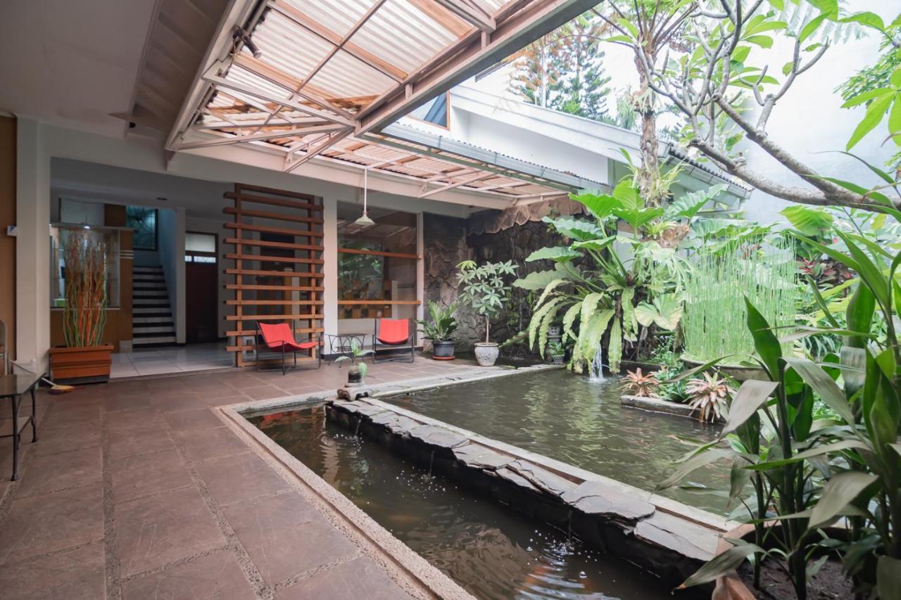 Imelda Residence Setrasari Redpartner Bandung Dış mekan fotoğraf